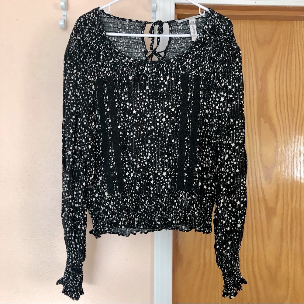 **LAST CHANCE!** American Rag Top
